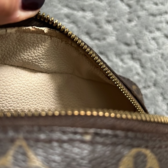 Louis Vuitton spontini square monogram crossbody bag - Picture 10 of 14